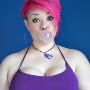 Meet your Posher, Paige